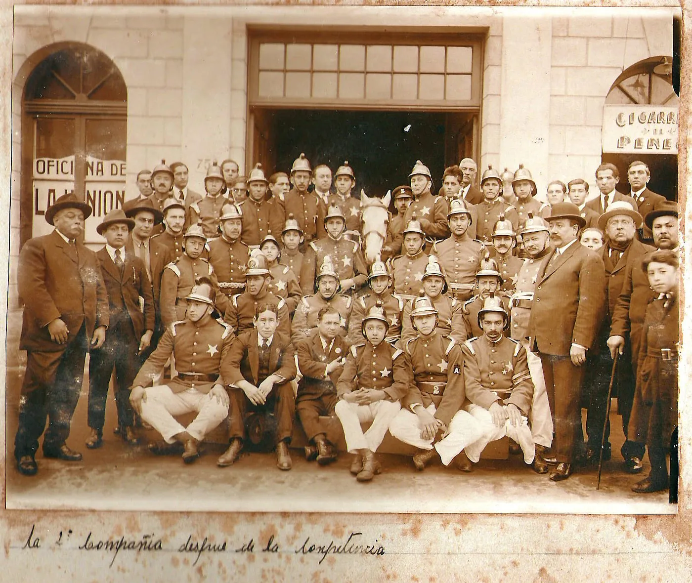 Segunda Compañía y Palomo tras competencia institucional en 1945