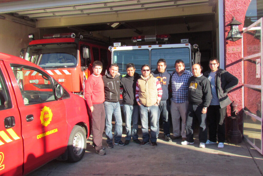 Delegación de Bomberos Viña viaja a EE.UU  a capacitarse